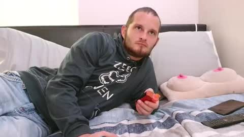 Snapshot of eclipticice94 chatting on November 23, 11:15 pm eclipticice94 online show from November 23, 11:15 pm