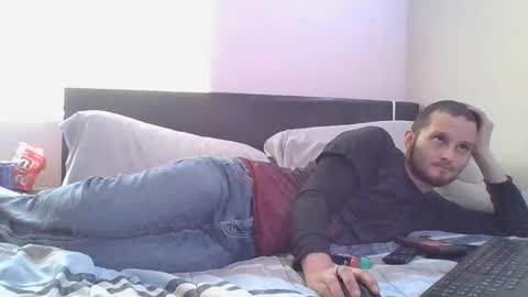 Snapshot of eclipticice94 chatting on December 3, 8:51 pm eclipticice94 online show from December 3, 8:51 pm