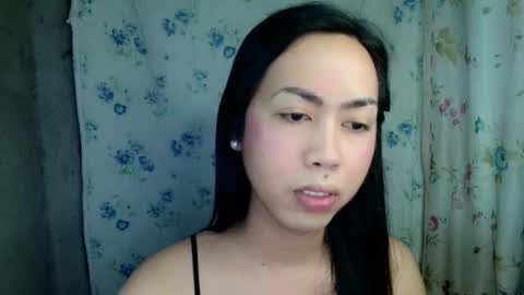 eddfox001 online show from June 5, 7:03 am