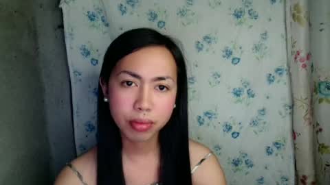 eddfox001 online show from June 21, 11:24 am