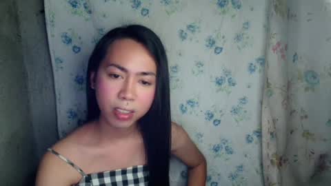 Snapshot of eddfox001 chatting on August 1, 12:04 pm eddfox001 online show from August 1, 12:04 pm