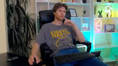 eddie_baker online show from July 19, 11:52 pm