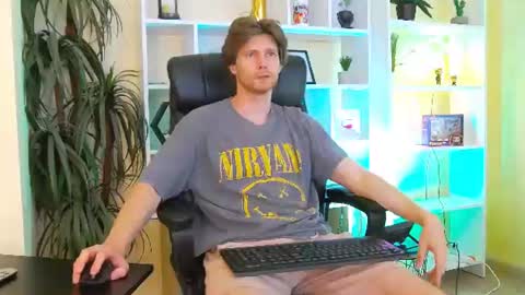 eddie_baker online show from August 4, 6:54 pm