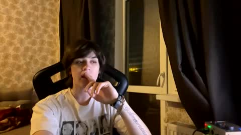 Eddie online show from March 9, 9:41 pm