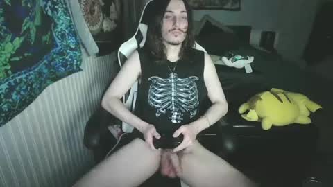 Snapshot of eddy815 chatting on July 1, 7:54 am eddy815 online show from July 1, 7:54 am