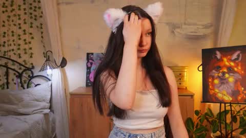Snapshot of edithbrucker chatting on September 24, 3:32 am Im Sally  Im new here   lets meet online show from September 24, 3:32 am