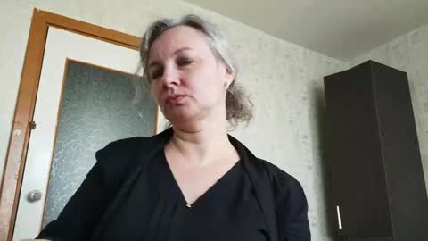edithmanning online show from May 11, 6:30 am