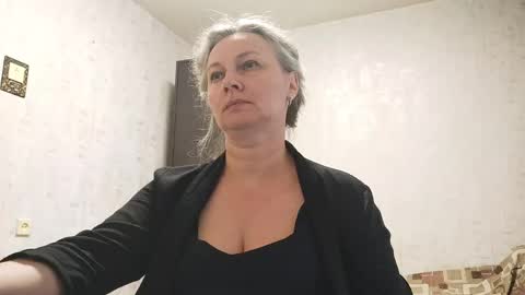 edithmanning online show from June 6, 5:17 pm