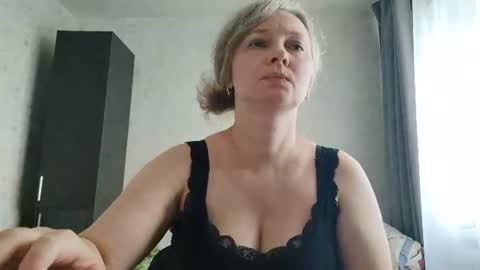 edithmanning online show from July 14, 10:21 am