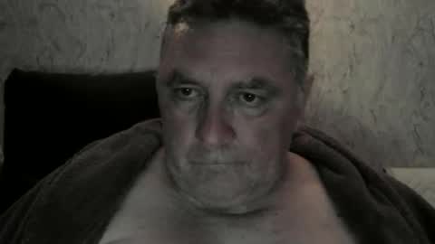 Snapshot of edje59a chatting on March 31, 11:16 pm Eddy online show from March 31, 11:16 pm