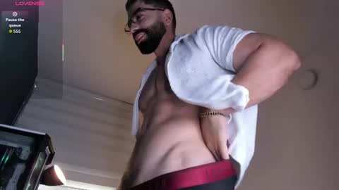 Snapshot of edrick_walton chatting on July 26, 12:56 pm edrick online show from July 26, 12:56 pm