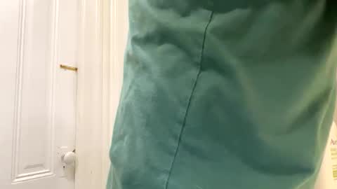 Snapshot of edvmendez1766 chatting on October 31, 8:04 am edvmendez1766 online show from October 31, 8:04 am