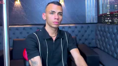 Snapshot of edward_24_ chatting on July 10, 8:11 pm Edward Colleman online show from July 10, 8:11 pm