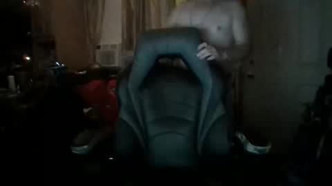 Snapshot of edwardaims_2please chatting on September 9, 3:17 am edwardaims_2please online show from September 9, 3:17 am