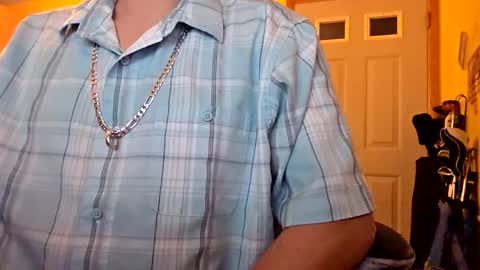 Snapshot of edwardaims_2please chatting on October 19, 6:36 am edwardaims_2please online show from October 19, 6:36 am