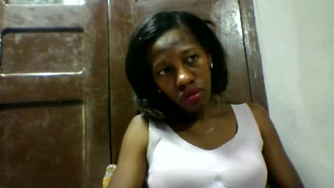 edwige770943 online show from April 23, 7:52 am