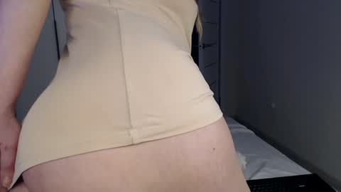 eelena4kiss online show from January 29, 12:56 pm