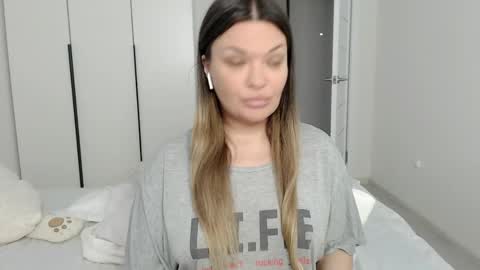 eelena4kiss online show from February 11, 11:32 am