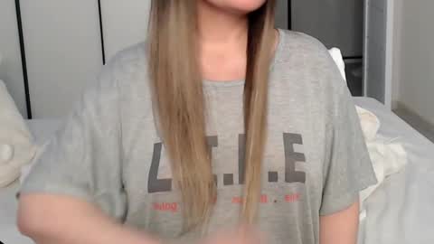 eelena4kiss online show from February 25, 12:03 pm