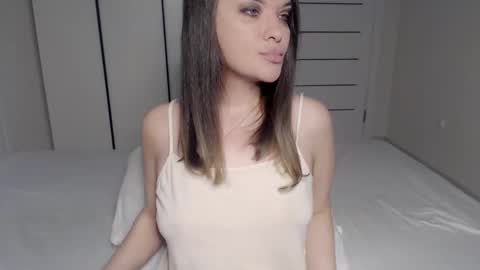 eelena4kiss online show from October 11, 9:30 am