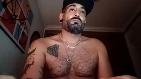 Snapshot of eemmee708927 chatting on October 17, 12:47 am eemmee708927 online show from October 17, 12:47 am