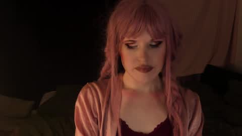 Snapshot of effiemur chatting on January 17, 6:12 pm Effie Mur online show from January 17, 6:12 pm