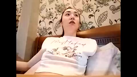 Effy online show from February 16, 3:19 pm