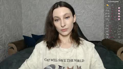 Snapshot of effy_gray chatting on January 11, 2:49 am Anna online show from January 11, 2:49 am