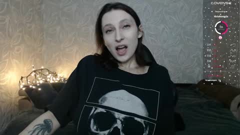 Snapshot of effy_gray chatting on February 14, 2:30 am Anna online show from February 14, 2:30 am