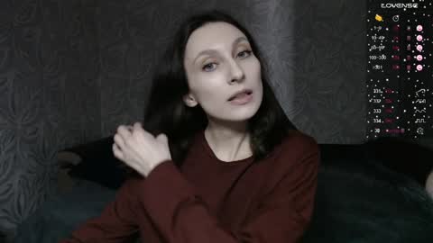 Snapshot of effy_gray chatting on March 6, 4:09 am Anna online show from March 6, 4:09 am