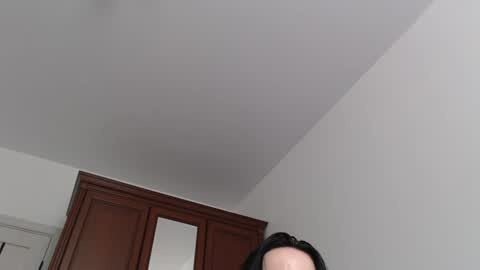 Snapshot of effy_m chatting on July 18, 11:36 am Effy online show from July 18, 11:36 am
