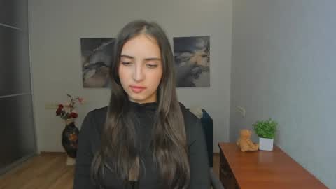 Effy Royse online show from April 26, 5:43 pm