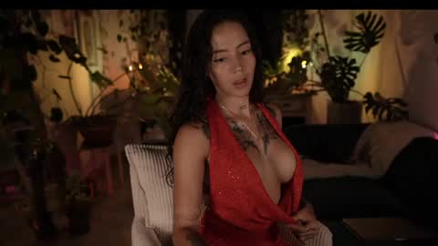 Effy online show from May 2, 1:21 am