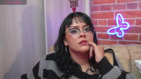 Snapshot of effystone777 chatting on September 26, 5:55 am effystone777 online show from September 26, 5:55 am