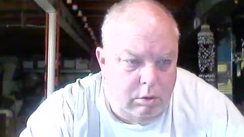Snapshot of efriff chatting on July 22, 11:02 am efriff online show from July 22, 11:02 am