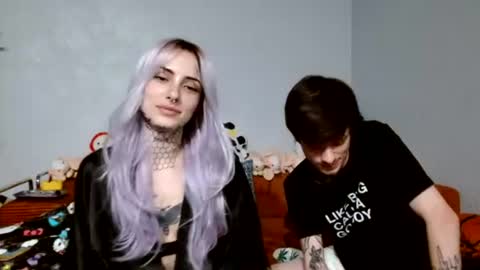 Violet online show from August 9, 1:07 am