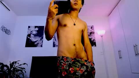 eiden_allenx1 online show from September 24, 12:30 pm