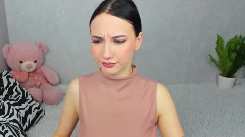 Snapshot of eileenmoores chatting on January 5, 6:22 pm eileenmoores online show from January 5, 6:22 pm