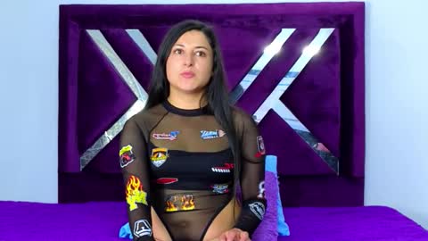 Snapshot of eimy__cute chatting on October 9, 7:45 pm eimy__cute online show from October 9, 7:45 pm