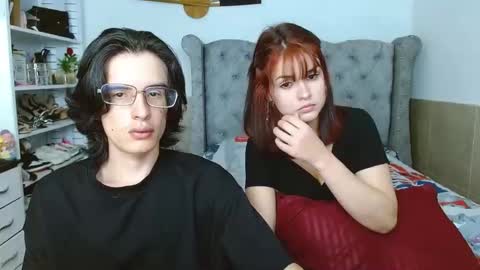 Snapshot of eimy_andres chatting on March 6, 3:03 am eimy_andres online show from March 6, 3:03 am