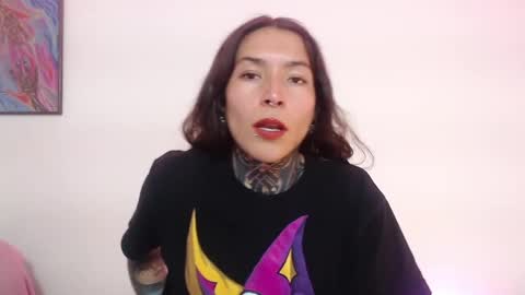 Snapshot of eimytatto_ chatting on January 20, 9:11 pm Carla online show from January 20, 9:11 pm