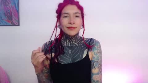 Snapshot of eimytatto_ chatting on January 24, 9:05 pm Carla online show from January 24, 9:05 pm