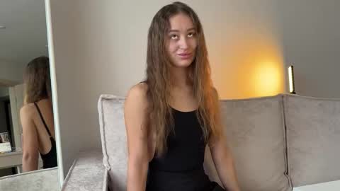 Lisa online show from March 9, 9:57 am