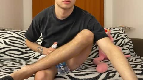 Eitan online show from January 8, 1:52 pm