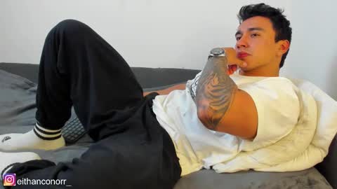 EITHAN CONOR online show from February 20, 2:30 am