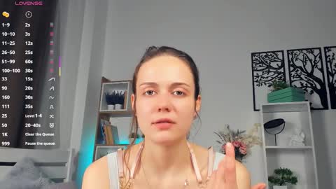 Snapshot of el1s_well chatting on October 17, 9:17 pm Elis 3 online show from October 17, 9:17 pm