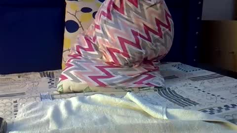 Snapshot of el_petite chatting on January 3, 8:54 pm petite online show from January 3, 8:54 pm