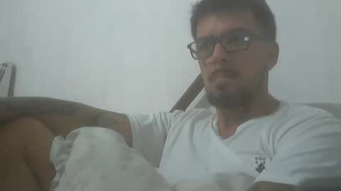 el_principe_veryhot online show from March 21, 5:23 am