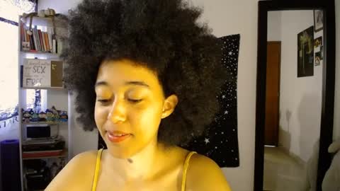 Ela  Help me reach 100 thumbs up online show from August 2, 5:22 pm