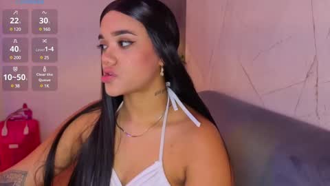 Snapshot of ela_endezz chatting on March 8, 1:14 pm online show from March 8, 1:14 pm